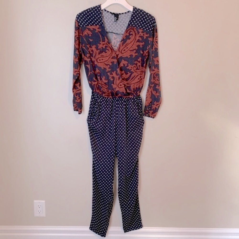 H&M size 2 jumpsuit - Picture 2 of 15